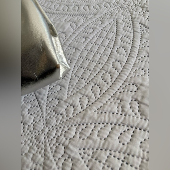 Vintage Harry Levine USA Silver Clutch - Picture 7 of 8